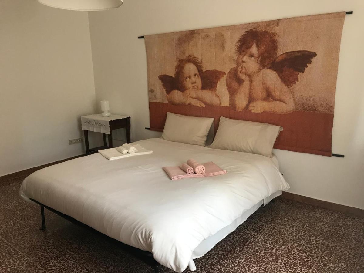 A Casa Di Giancarla Apartment โบโลญญา ภายนอก รูปภาพ