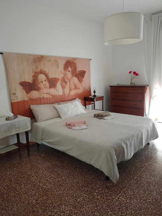 A Casa Di Giancarla Apartment โบโลญญา ภายนอก รูปภาพ